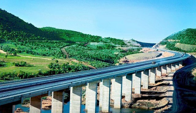為什么中國高速公路一直收費(fèi)，美國高速卻大規(guī)模免費(fèi)？