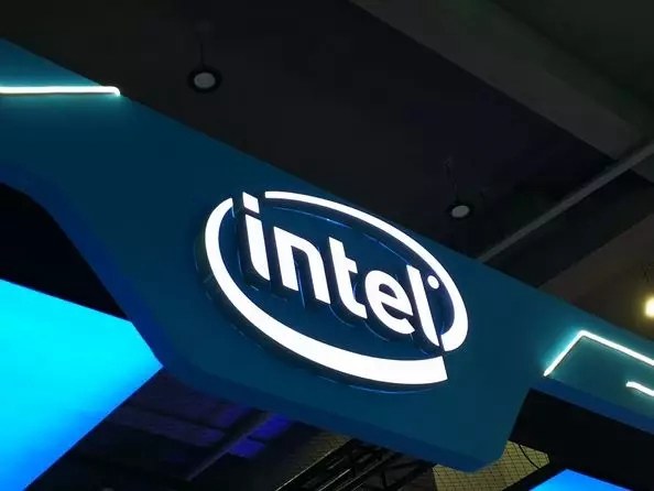 Intel九代酷睿CPU十月發(fā)布 英特爾啟動(dòng)備份工廠增產(chǎn)