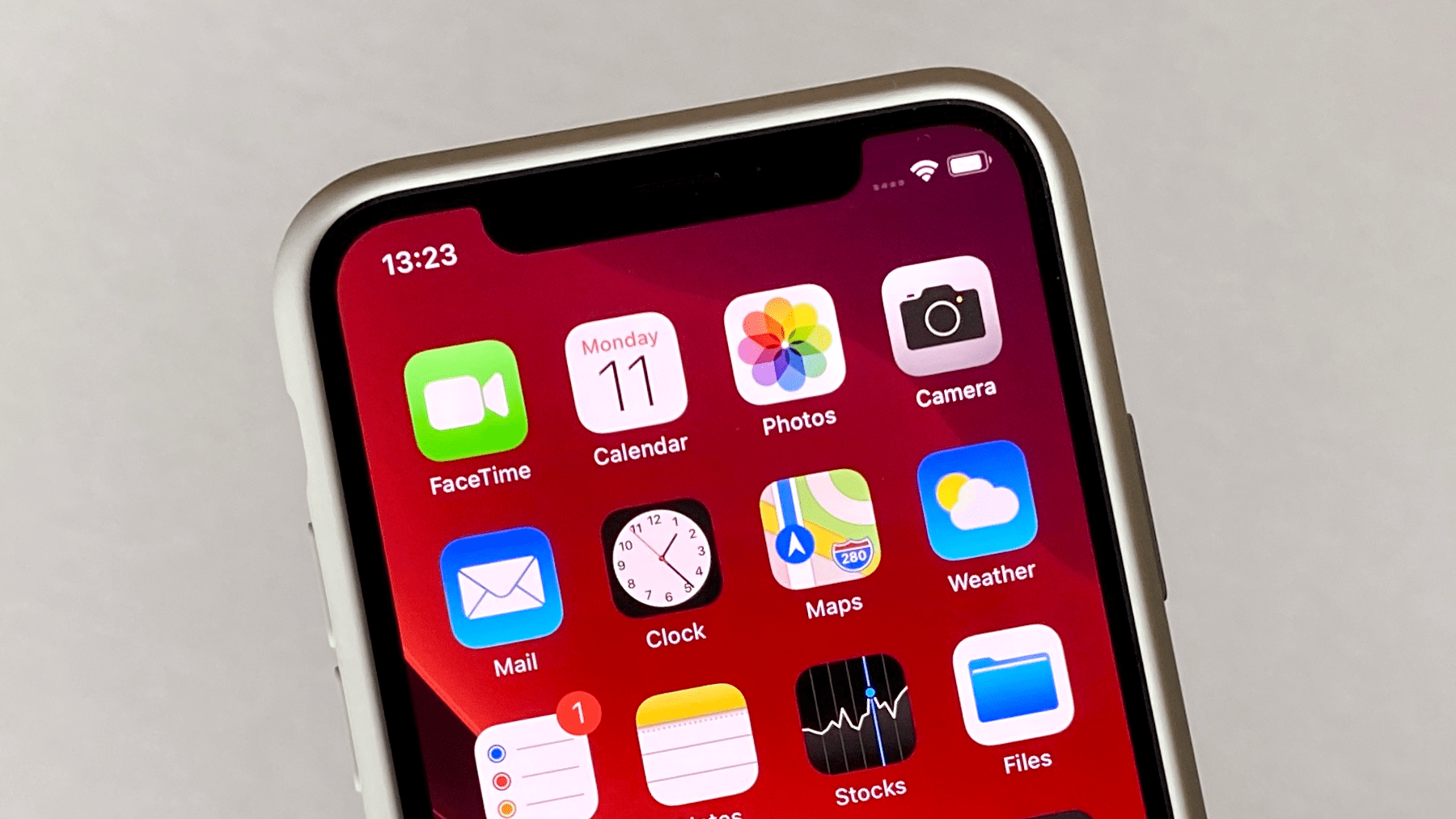 蘋果關閉iOS 13.3系統(tǒng)驗證通道，iPhone不能降級了