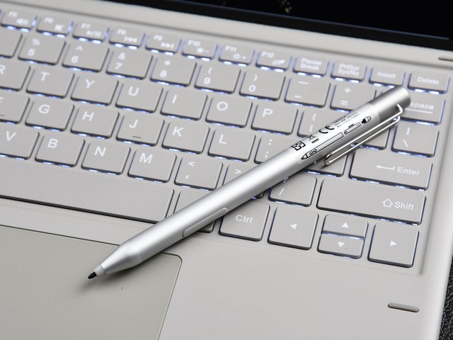 輕薄便攜體驗(yàn)佳 中柏EZpad i7全面評(píng)測(cè) 